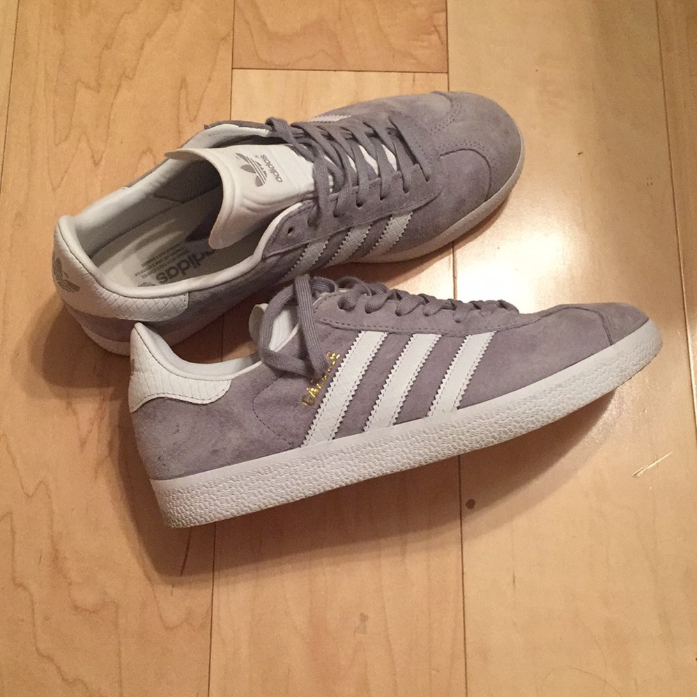 adidas gray gazelles shoe